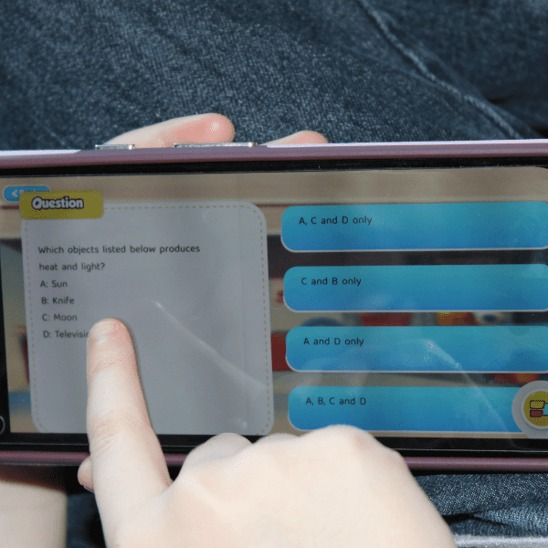 child taking quiz using STEMWerkz Online Elementary STEM Curriculum